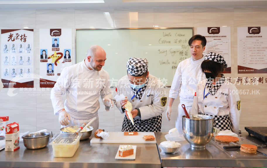 嗯啊哦大鸡巴操骚逼视频北京新东方烹饪学校-学子回访